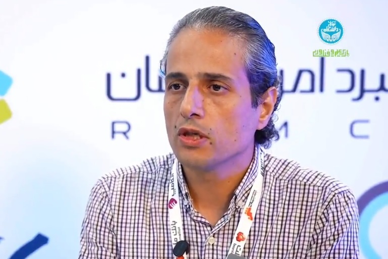 بومی‌سازی نمایشگر کنسول‌های صدای صداوسیما در پارک علم و فناوری دانشگاه تهران / مهندس فتحی، مسئول یکی از هسته‌های برنامه شکوفایی پارک علم و فناوری دانشگاه تهران