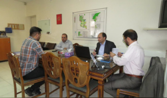 مصاحبه متقاضیان طرح همیار دانشجو به ازای اسکان در سال تحصیلی ۱۴۰۳-۱۴۰۲ انجام شد