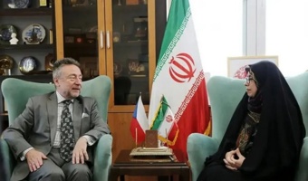 خبرگزاری ایلنا: تأکید بر گسترش همکاری‌های علمی و فرهنگی دانشگاه تهران با دانشگاه‌های چک